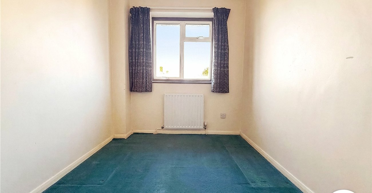 4 bedroom house for sale in Cliffe Woods | Robinson Michael & Jackson