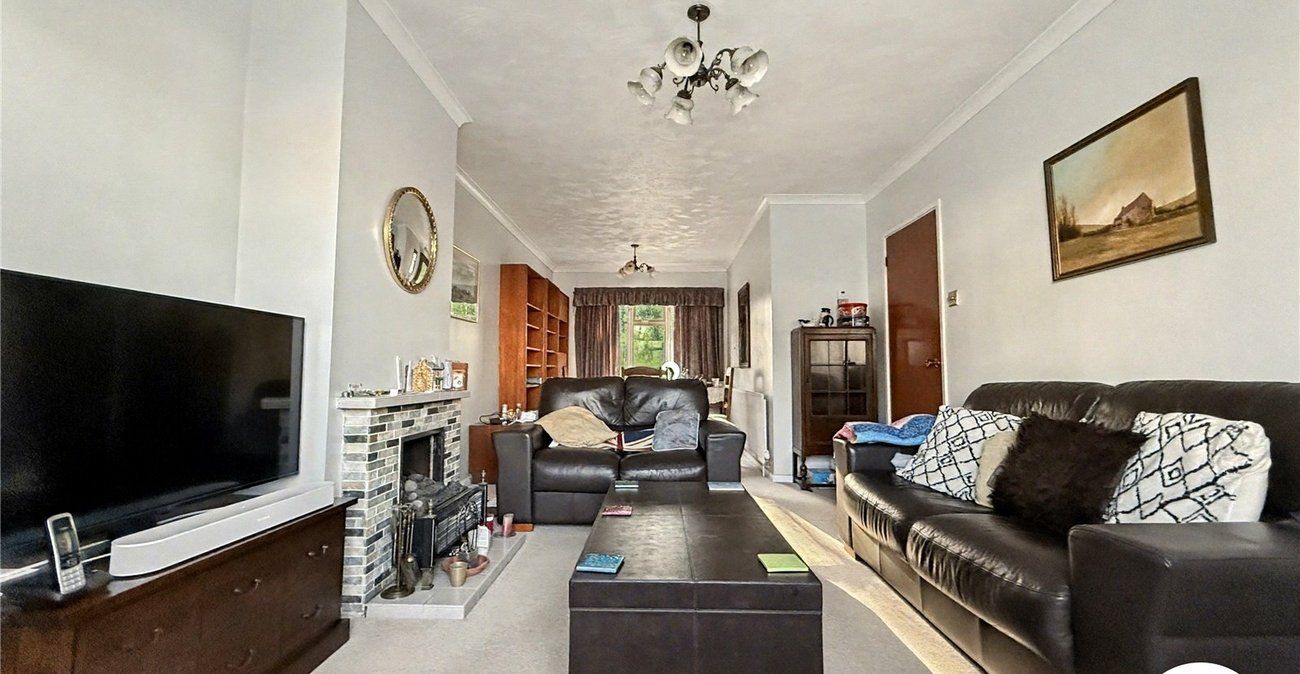 4 bedroom house for sale in Cliffe Woods | Robinson Michael & Jackson