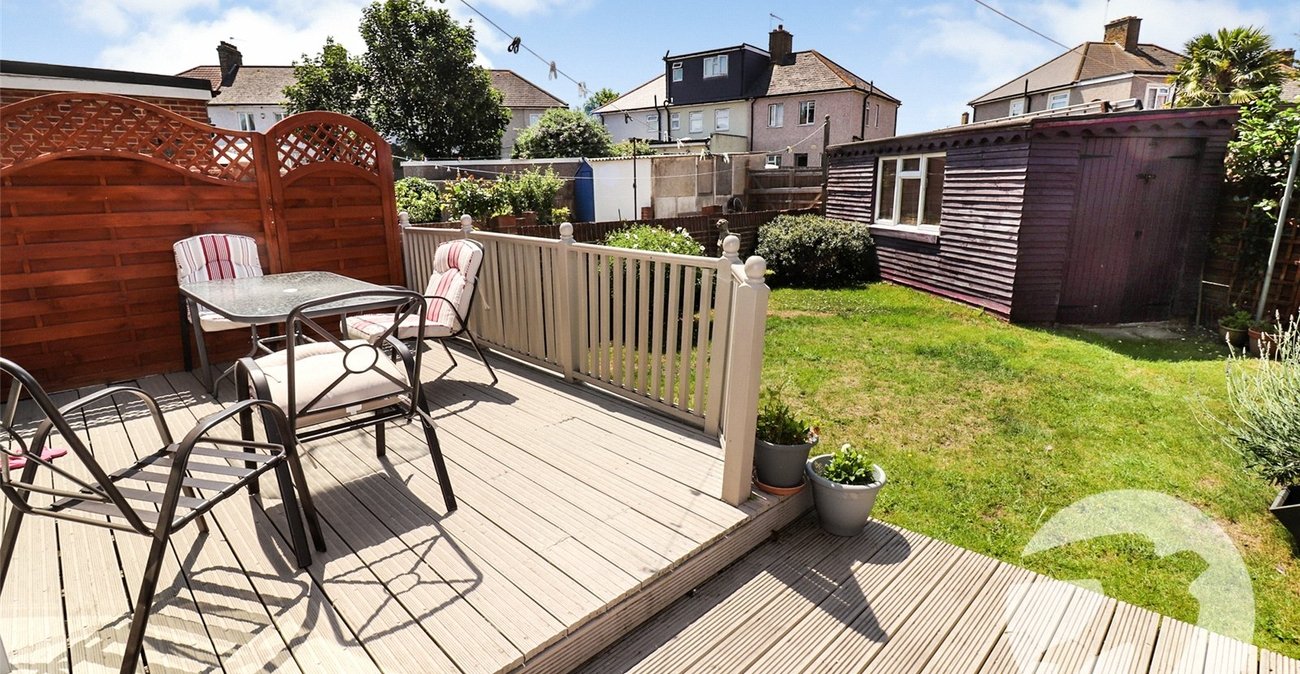 3 bedroom house for sale in Northumberland Heath | Robinson Jackson