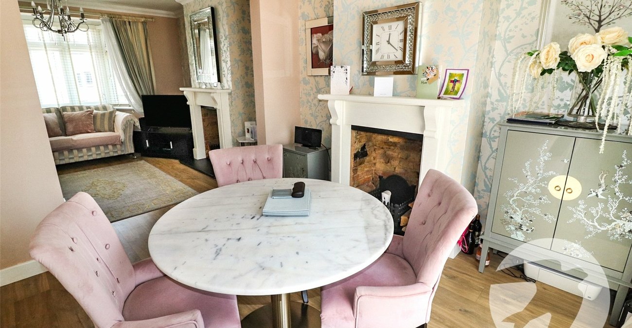 3 bedroom house for sale in Northumberland Heath | Robinson Jackson