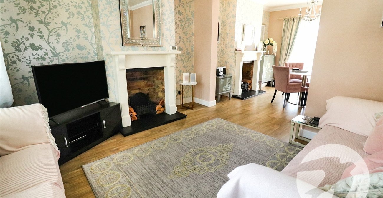 3 bedroom house for sale in Northumberland Heath | Robinson Jackson