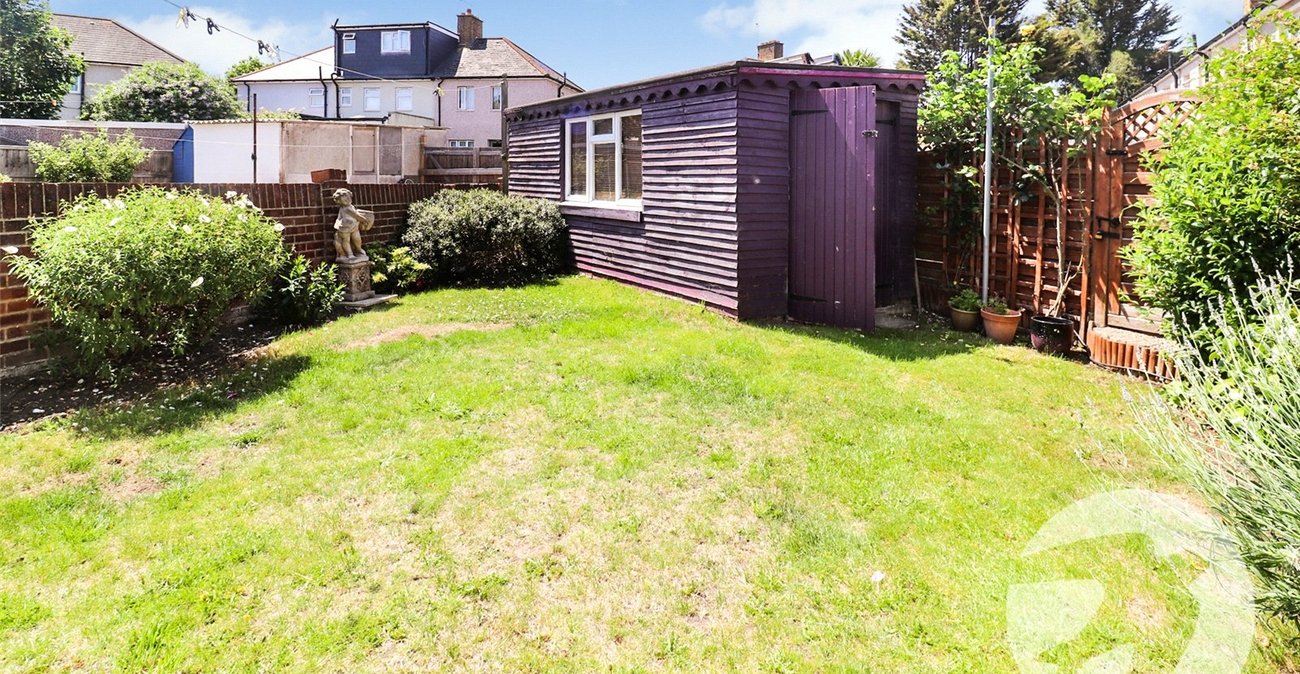 3 bedroom house for sale in Northumberland Heath | Robinson Jackson