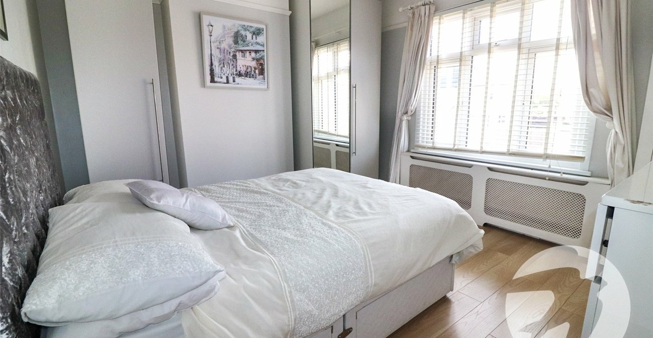 3 bedroom house for sale in Northumberland Heath | Robinson Jackson