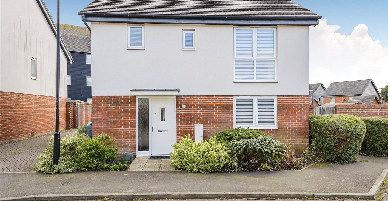 3 bedroom house for sale in Gravesend | Robinson Michael & Jackson