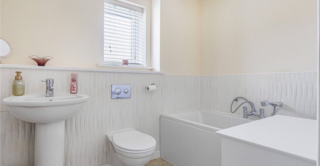 3 bedroom house for sale in Gravesend | Robinson Michael & Jackson