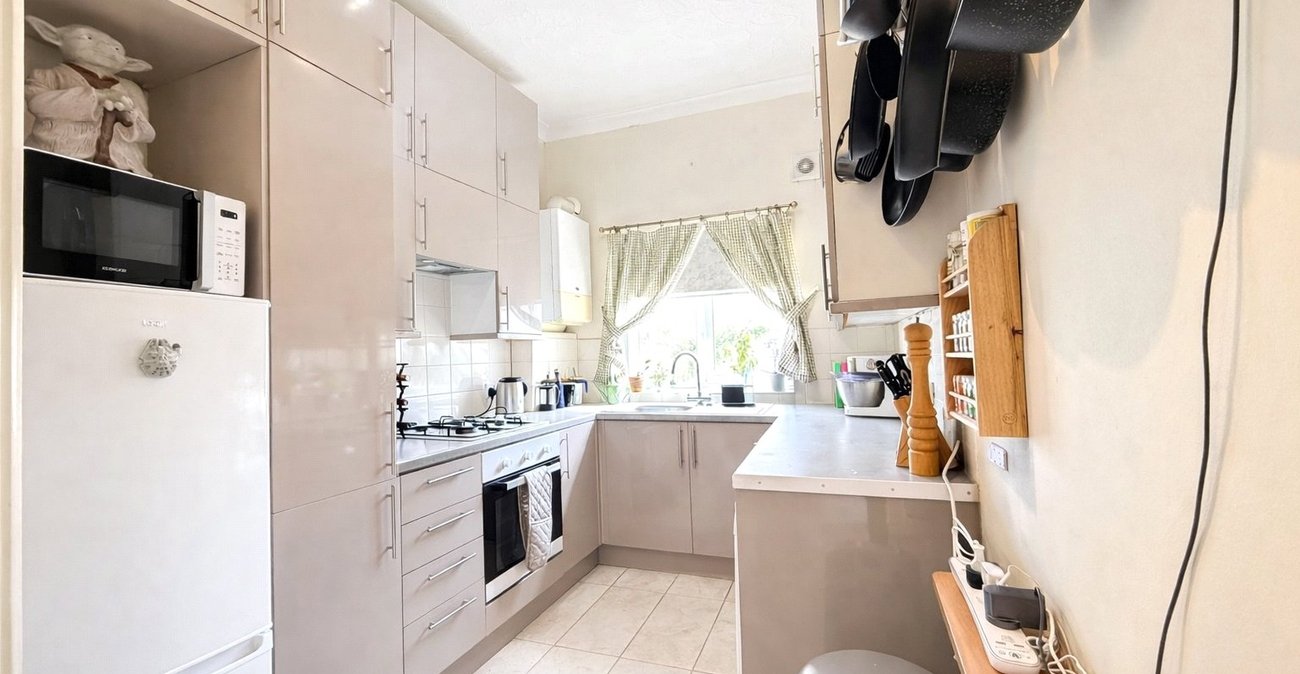 1 bedroom property for sale in Hither Green | Robinson Jackson