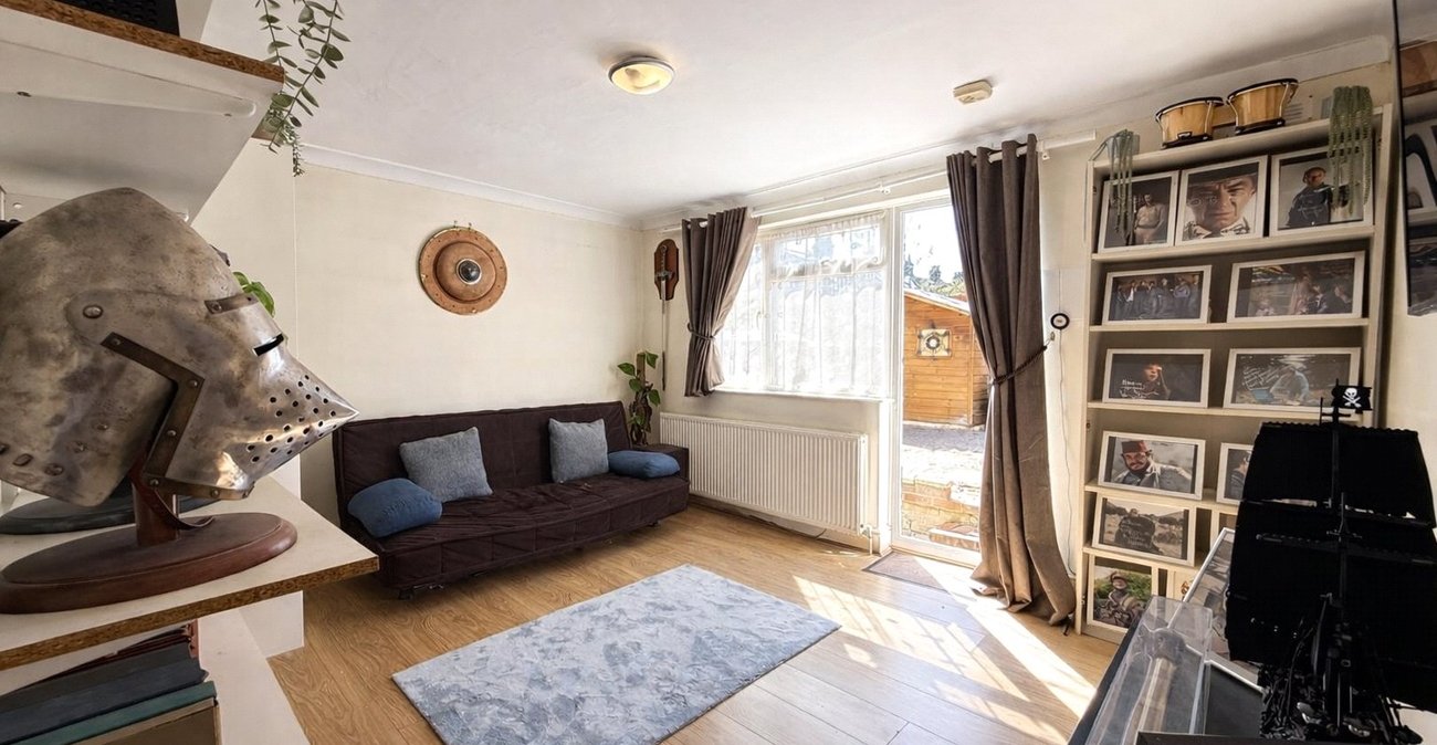 1 bedroom property for sale in Hither Green | Robinson Jackson