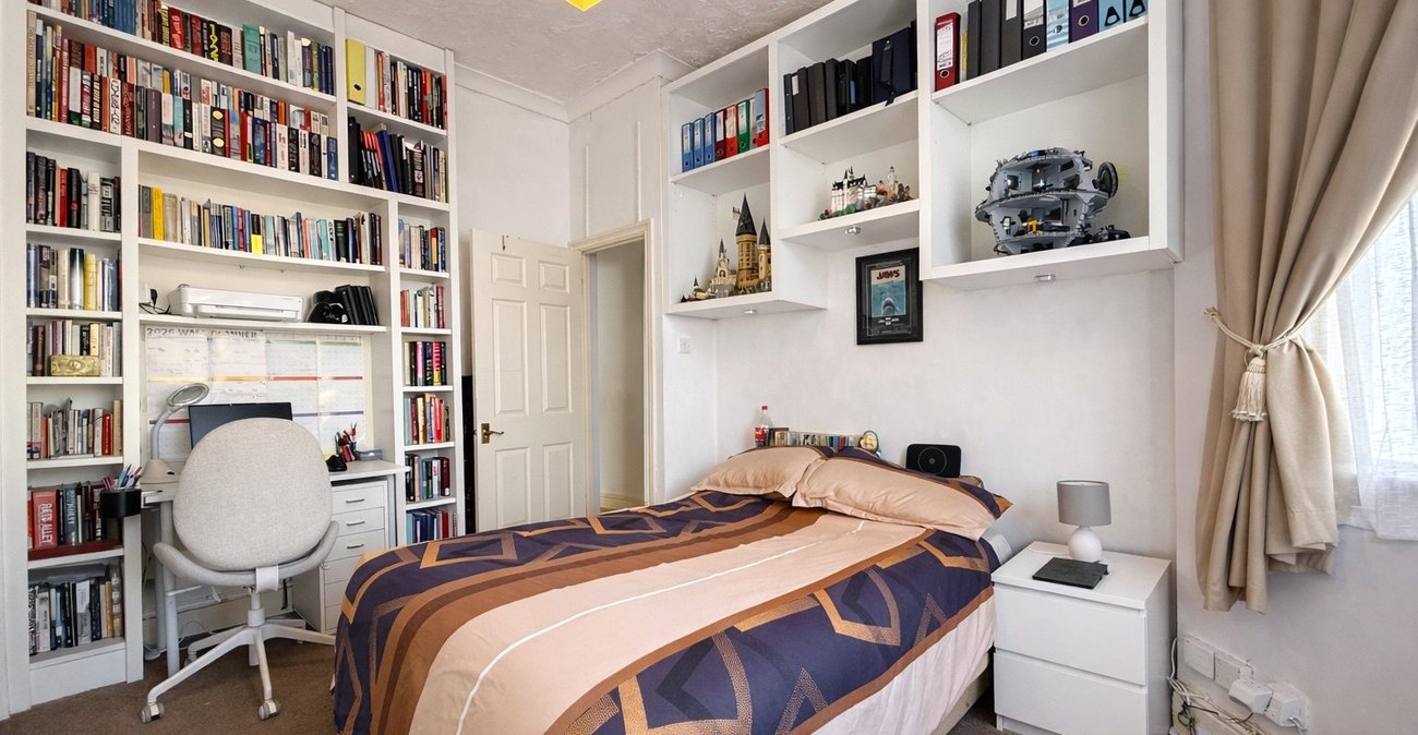 1 bedroom property for sale in Hither Green | Robinson Jackson