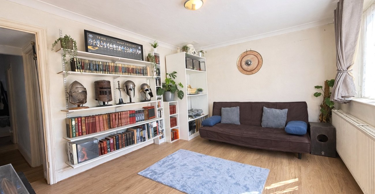 1 bedroom property for sale in Hither Green | Robinson Jackson
