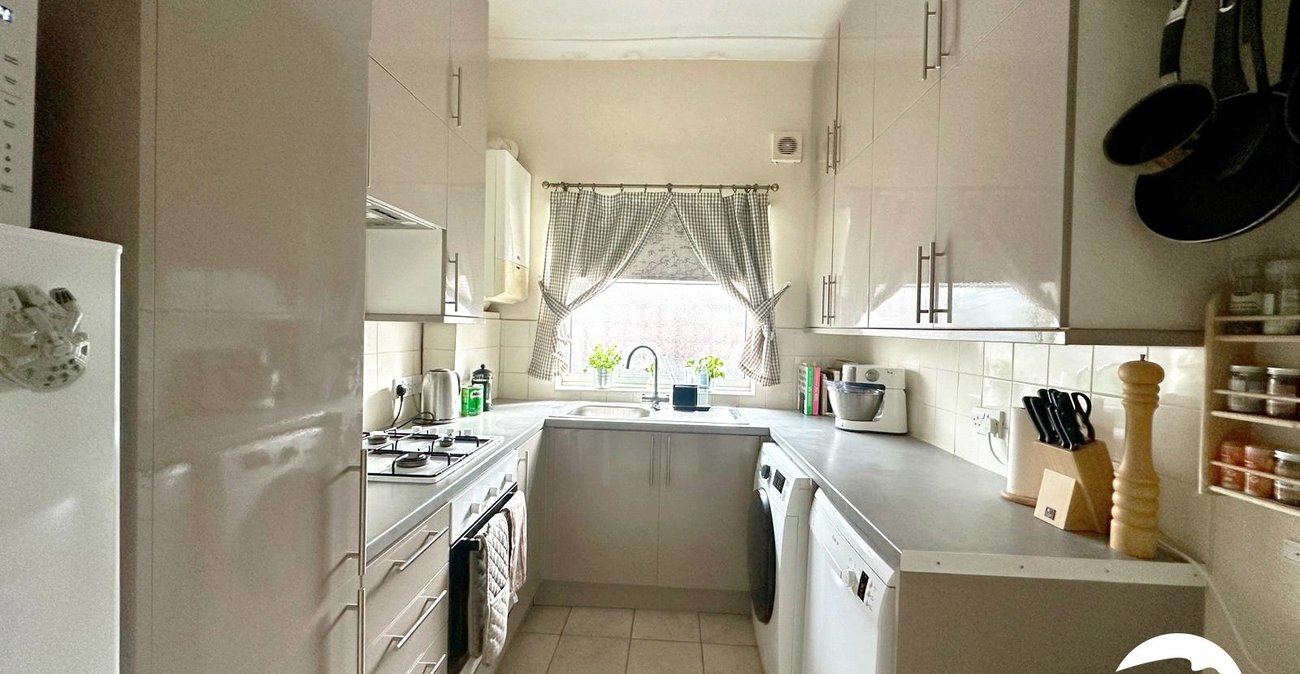 1 bedroom property for sale in Hither Green | Robinson Jackson