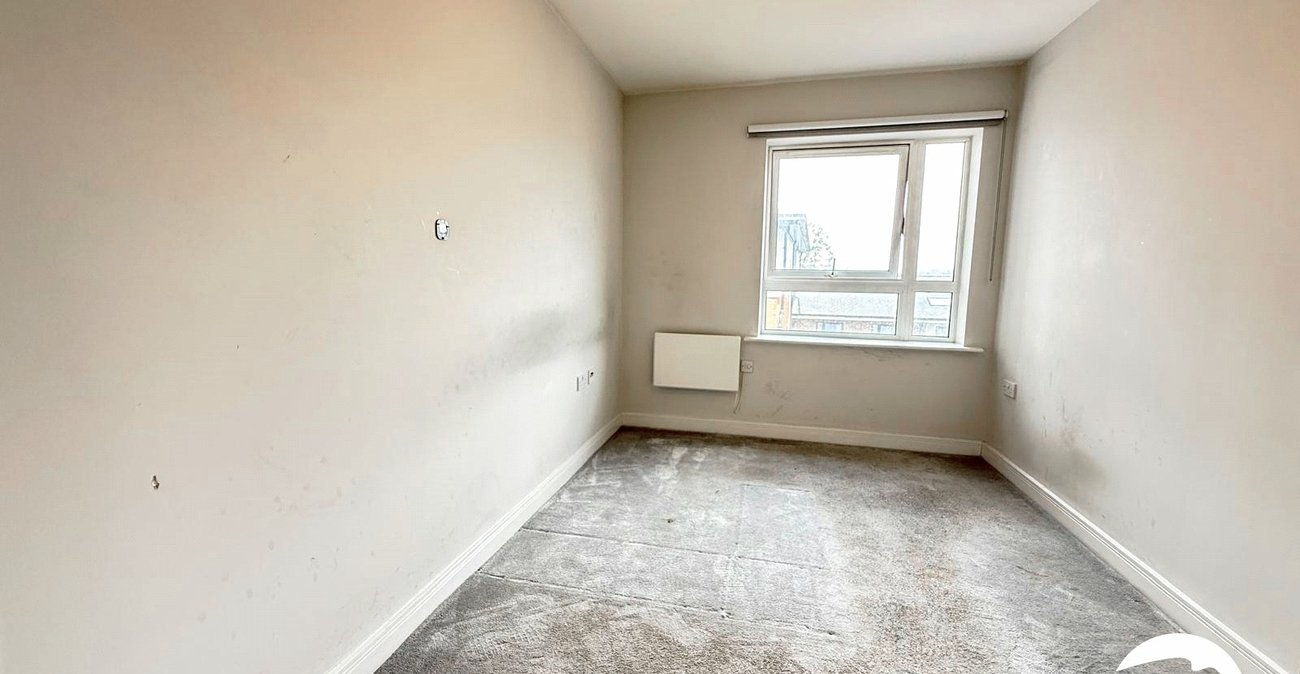 2 bedroom property for sale in London | Robinson Jackson