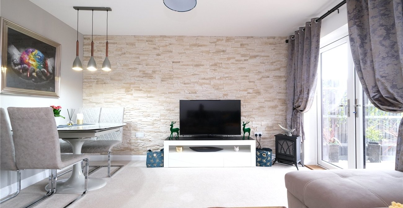 2 bedroom house for sale in Castle Hill | Robinson Jackson