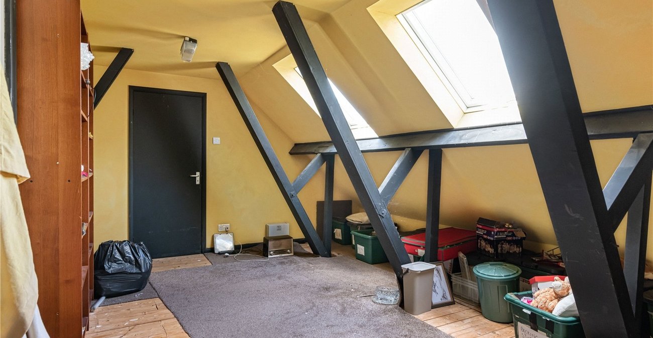 7 bedroom house for sale in Swanley | Robinson Jackson