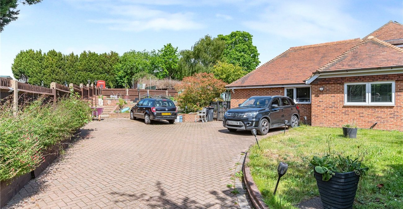 7 bedroom house for sale in Swanley | Robinson Jackson