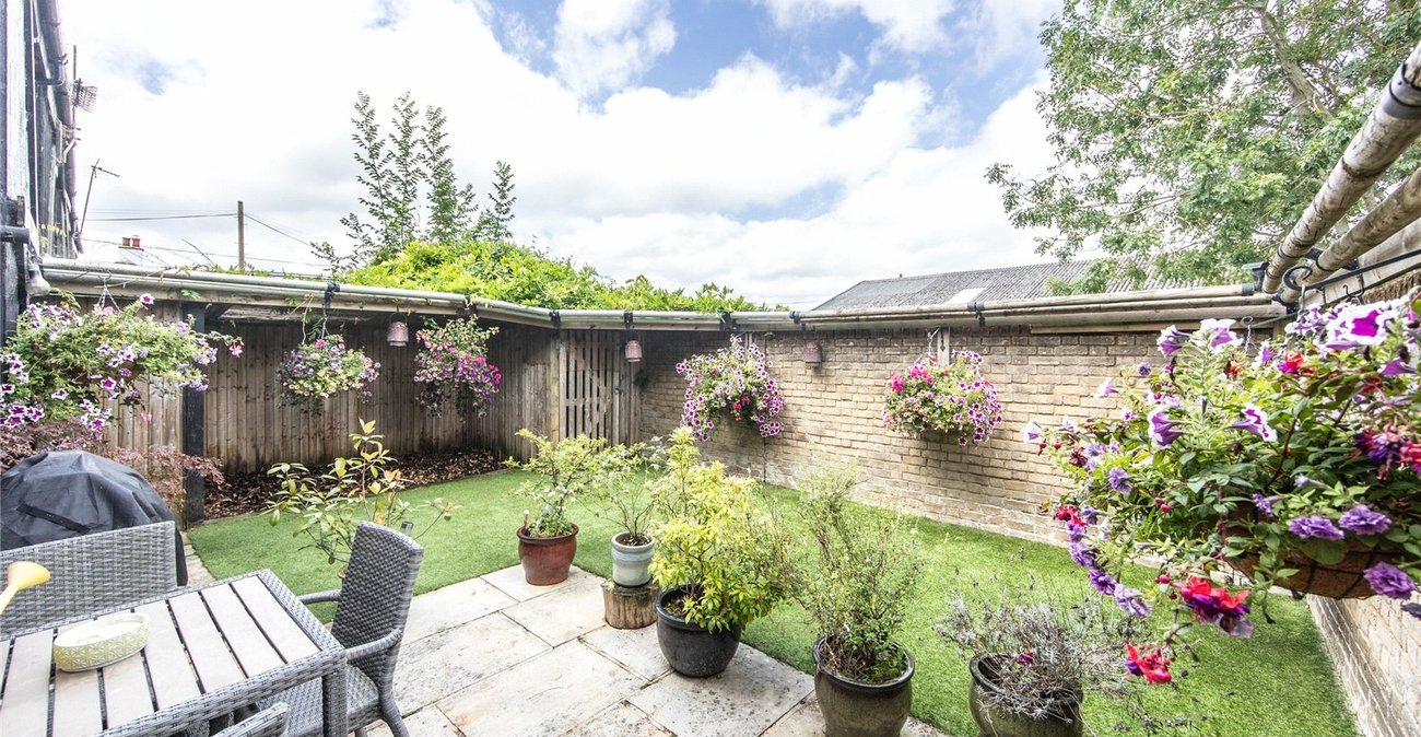 3 bedroom property for sale in Sevenoaks | Robinson Michael & Jackson