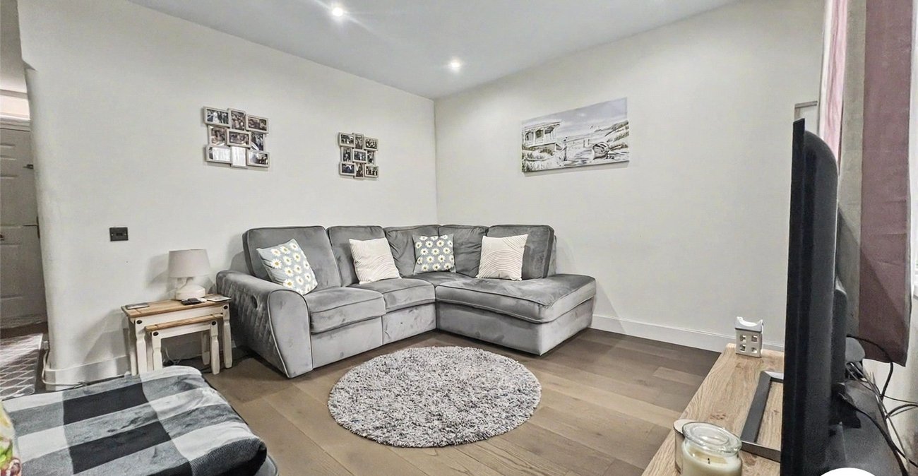 2 bedroom house for sale in Chatham | Robinson Michael & Jackson