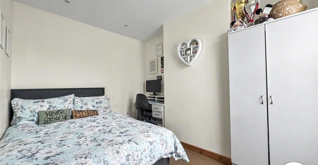 2 bedroom house for sale in  | Robinson Michael & Jackson