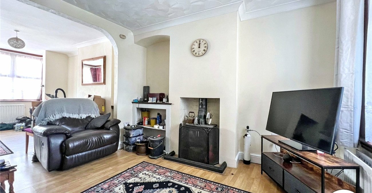 3 bedroom house for sale in Rochester | Robinson Michael & Jackson