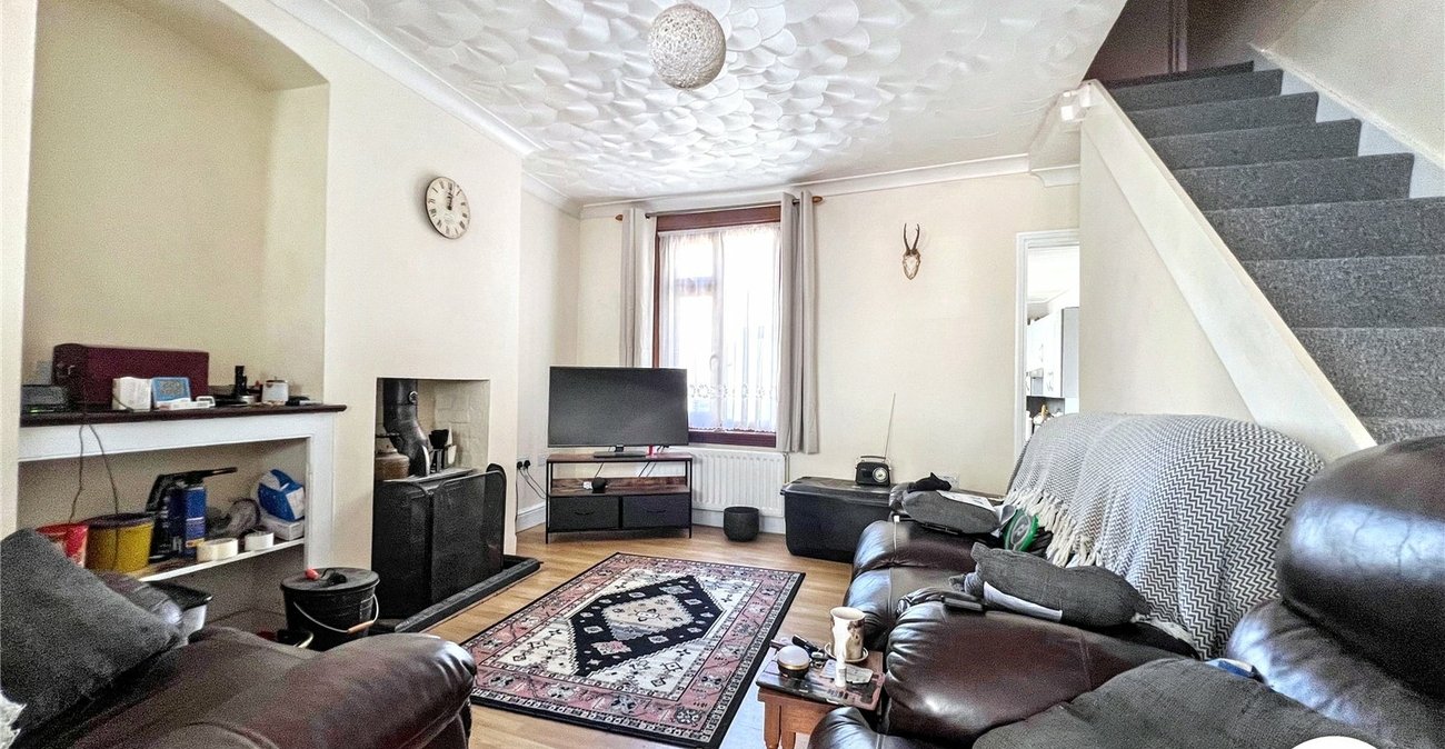 3 bedroom house for sale in Rochester | Robinson Michael & Jackson