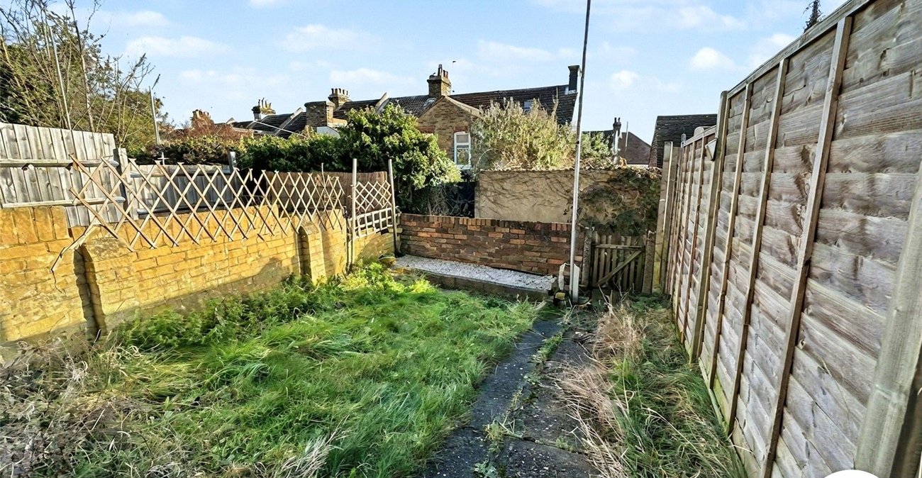 3 bedroom house for sale in Rochester | Robinson Michael & Jackson