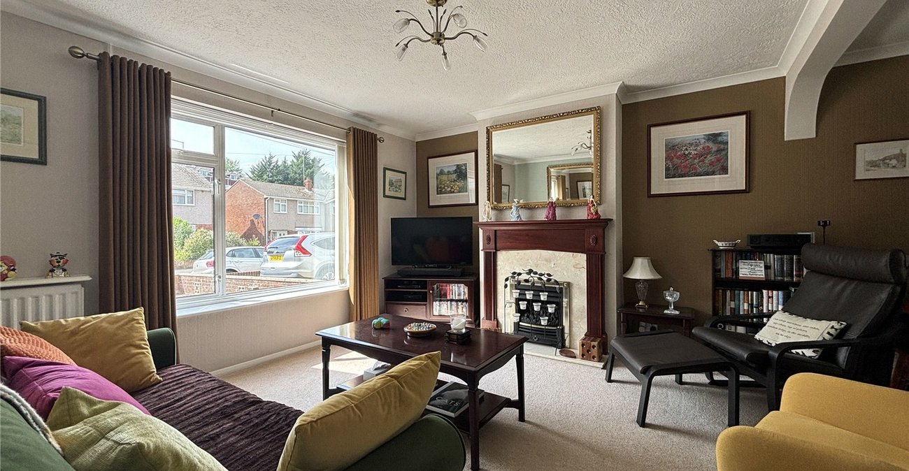 3 bedroom house for sale in Davis Estate | Robinson Michael & Jackson