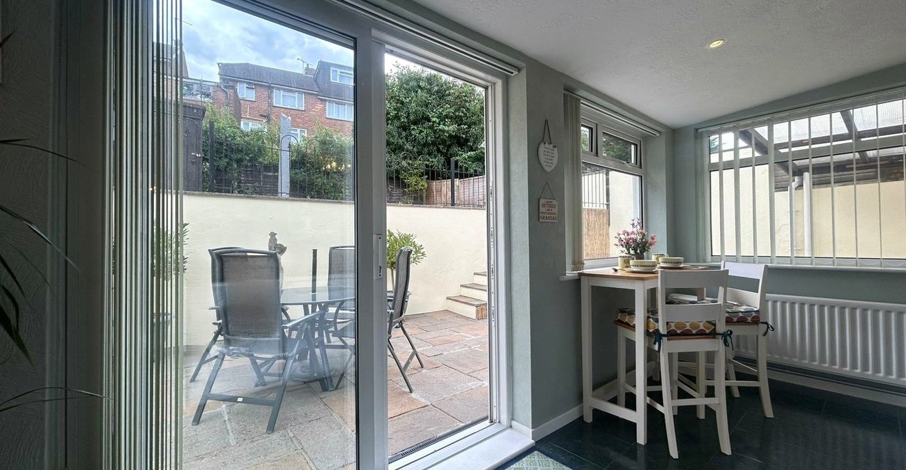 3 bedroom house for sale in Davis Estate | Robinson Michael & Jackson