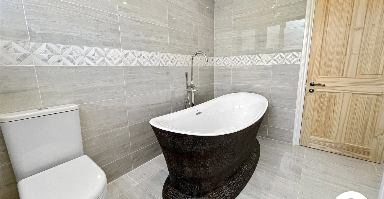 5 bedroom house for sale in Maidstone | Robinson Michael & Jackson