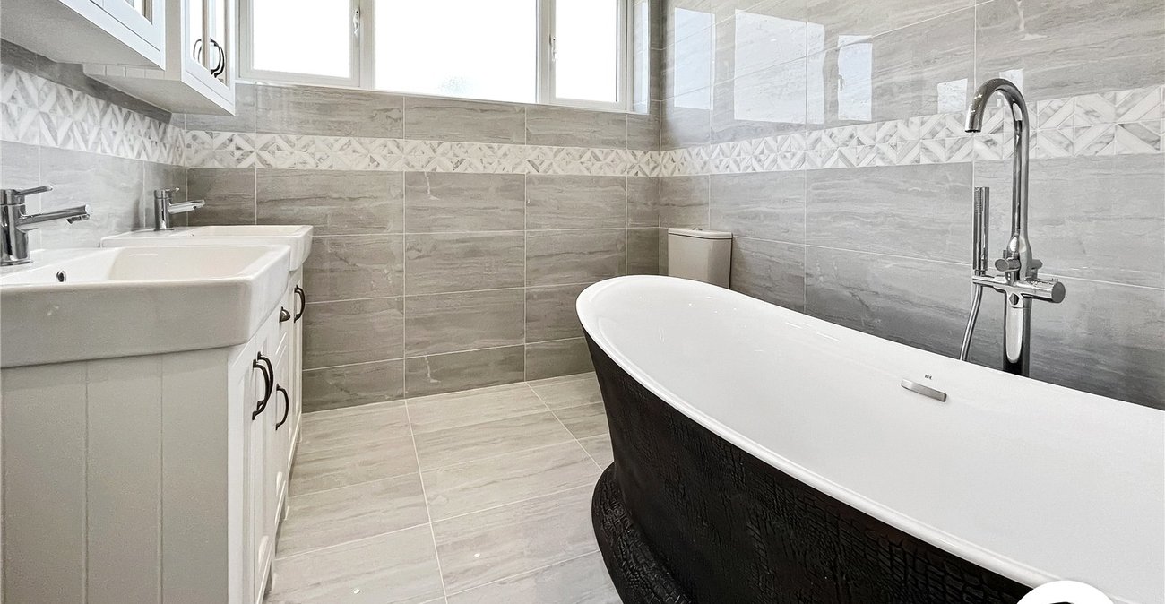 5 bedroom house for sale in Maidstone | Robinson Michael & Jackson