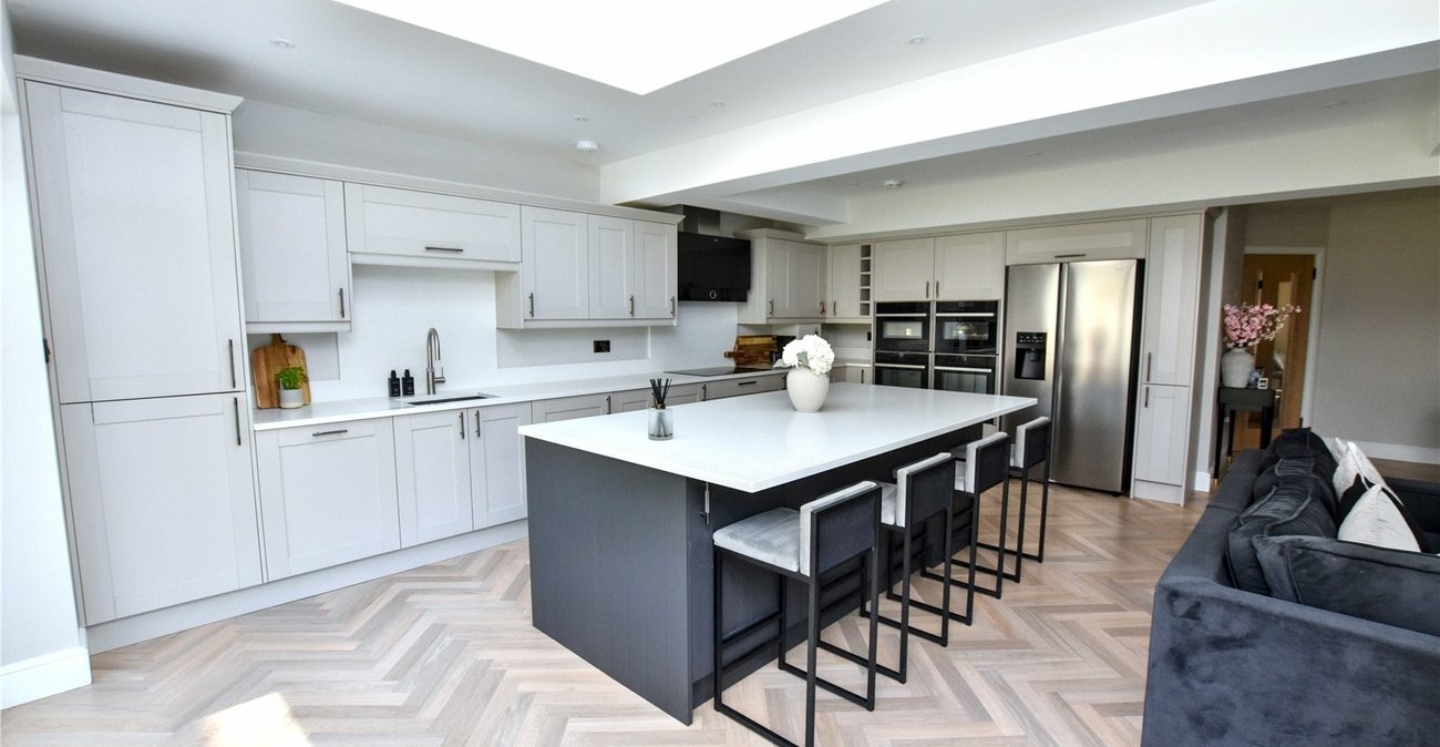 4 bedroom house for sale in Bexleyheath | Robinson Jackson