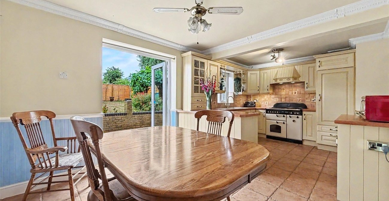 3 bedroom house for sale in Gillingham | Robinson Michael & Jackson