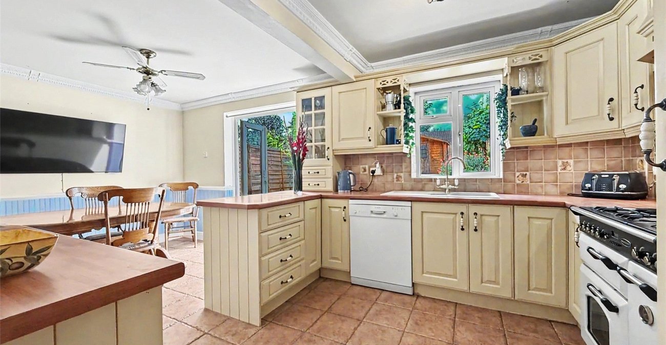 3 bedroom house for sale in Gillingham | Robinson Michael & Jackson