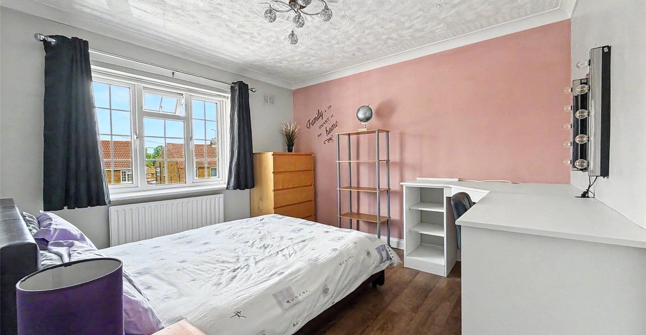 3 bedroom house for sale in Gillingham | Robinson Michael & Jackson