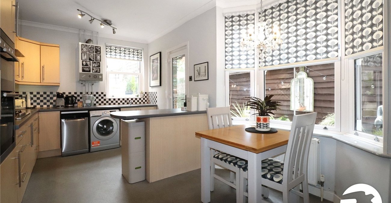 3 bedroom house for sale in Erith | Robinson Jackson