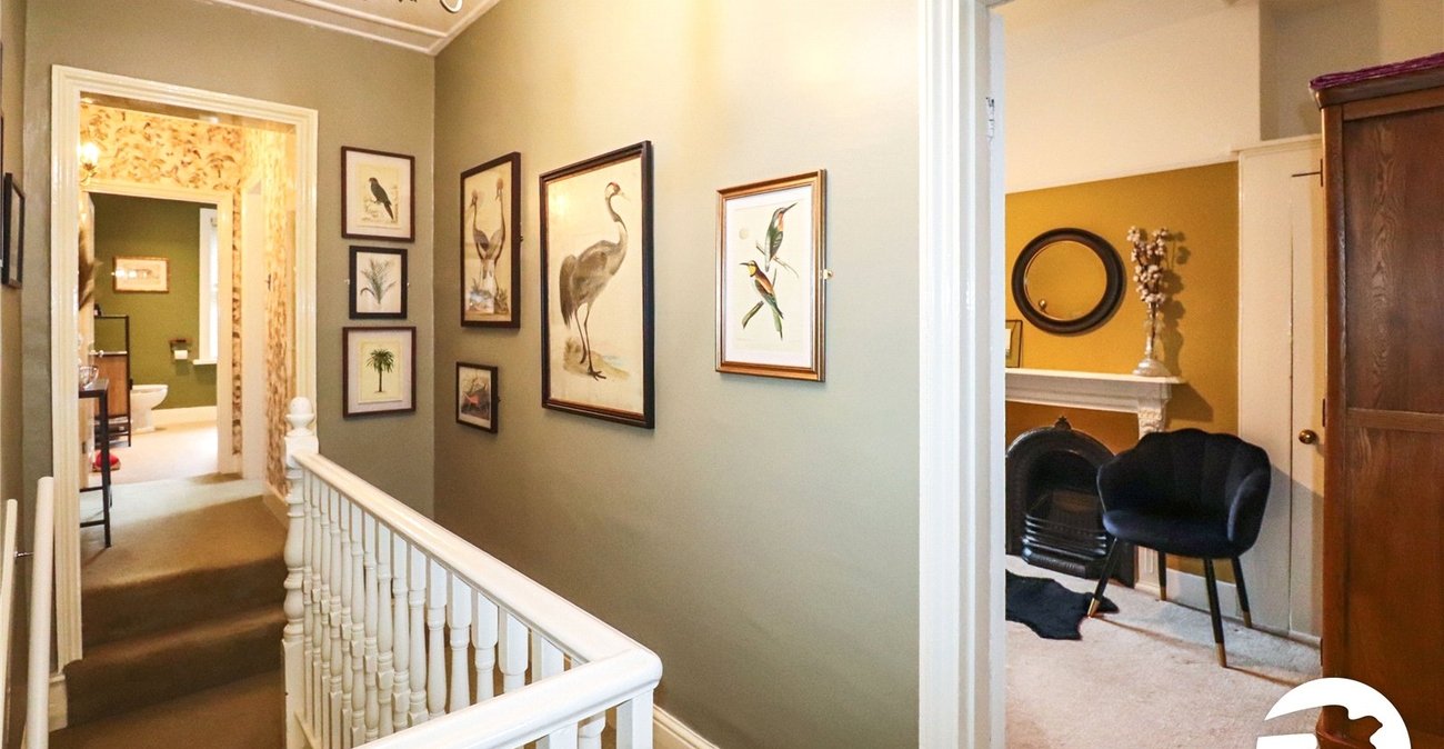 3 bedroom house for sale in Erith | Robinson Jackson