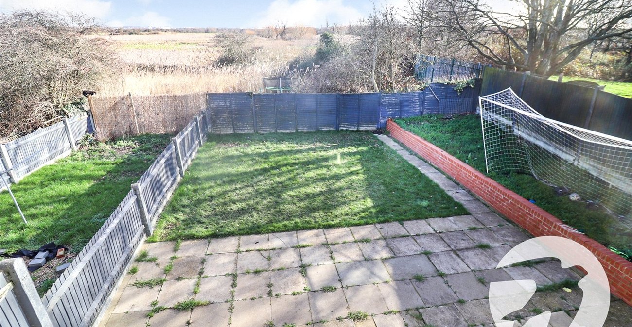 2 bedroom house for sale in Erith | Robinson Jackson