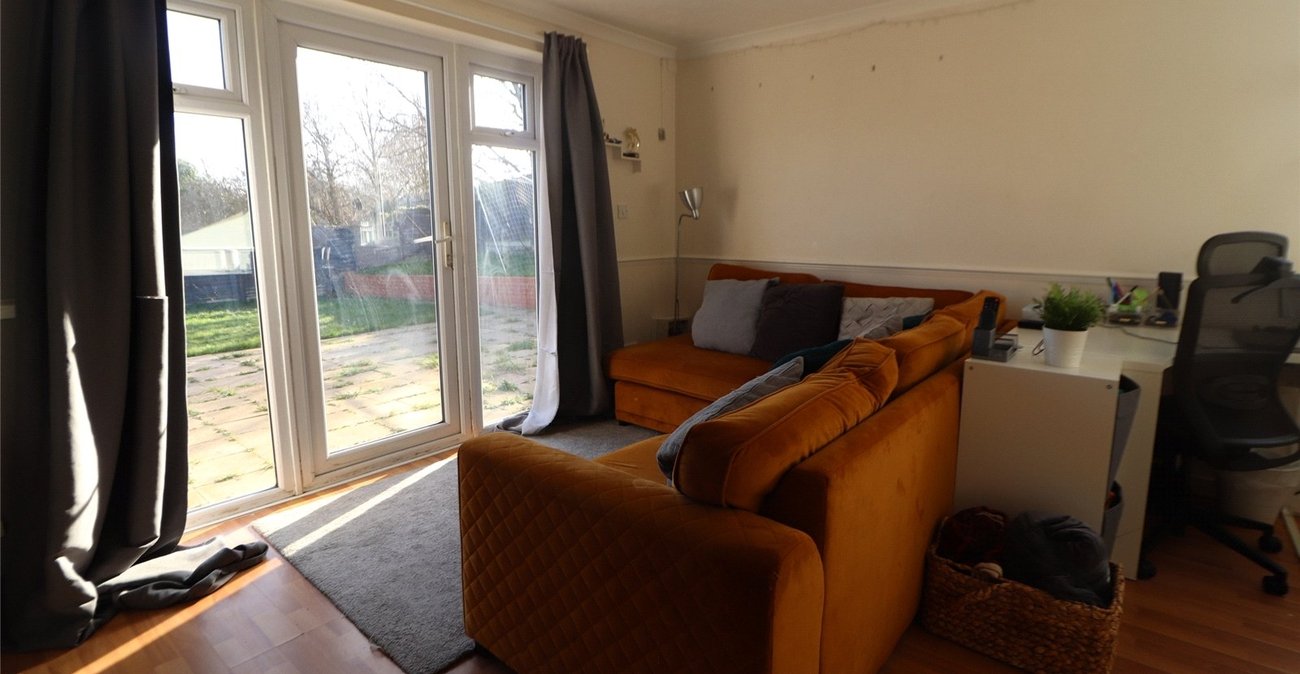 2 bedroom house for sale in Erith | Robinson Jackson