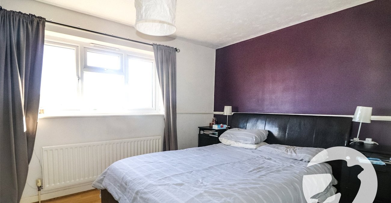 2 bedroom house for sale in Erith | Robinson Jackson