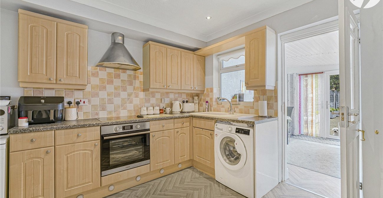 3 bedroom house for sale in Dartford | Robinson Jackson
