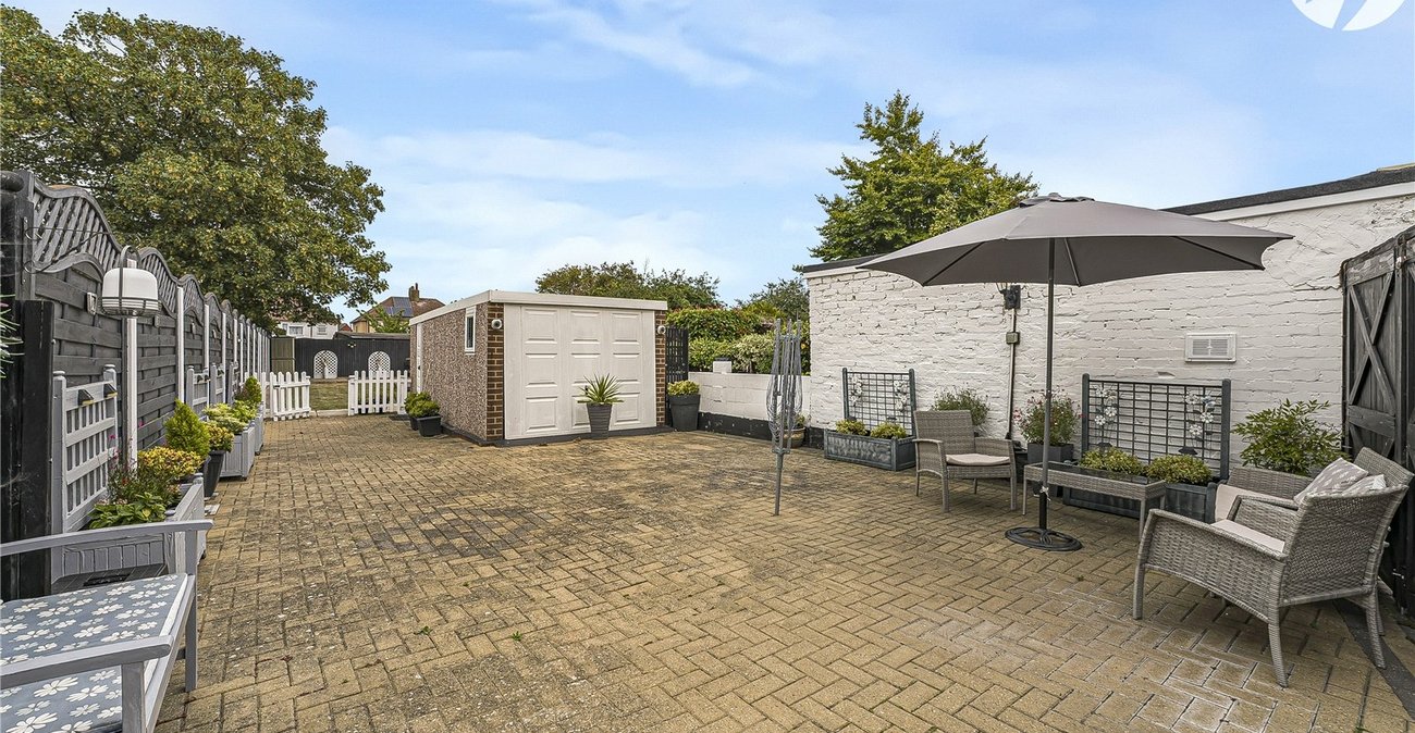 3 bedroom house for sale in Dartford | Robinson Jackson
