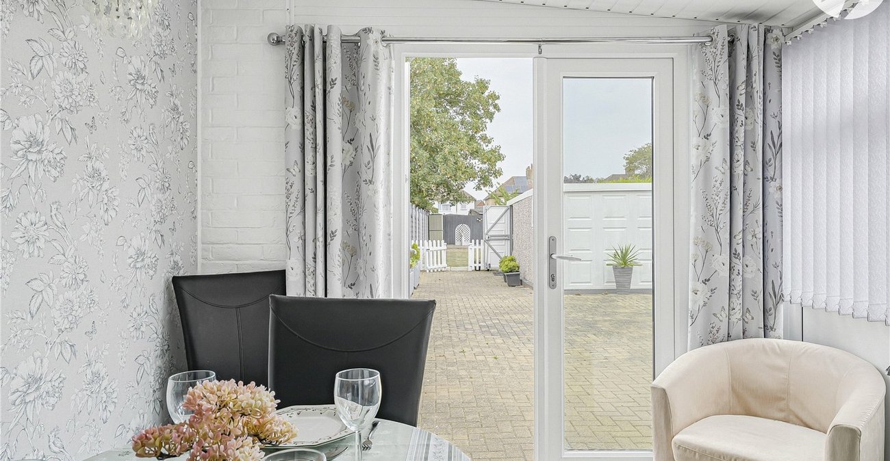 3 bedroom house for sale in Dartford | Robinson Jackson