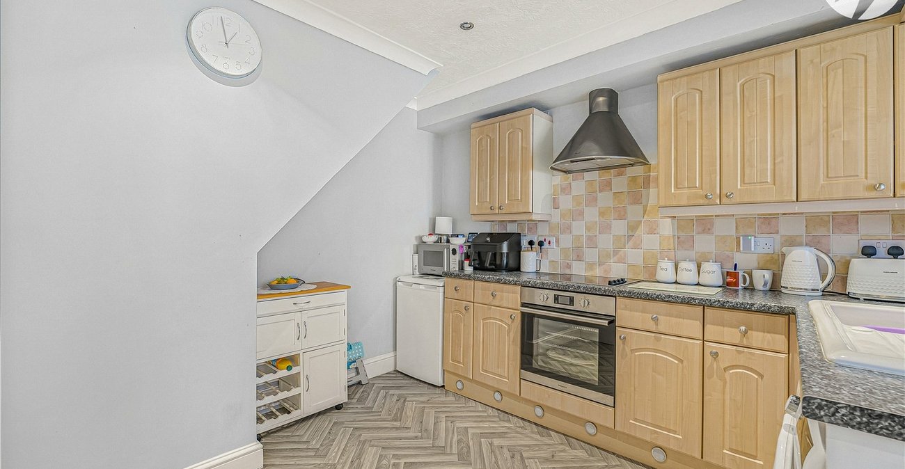 3 bedroom house for sale in Dartford | Robinson Jackson