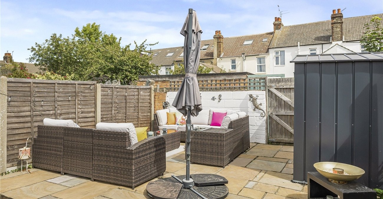 3 bedroom house for sale in Gillingham | Robinson Michael & Jackson