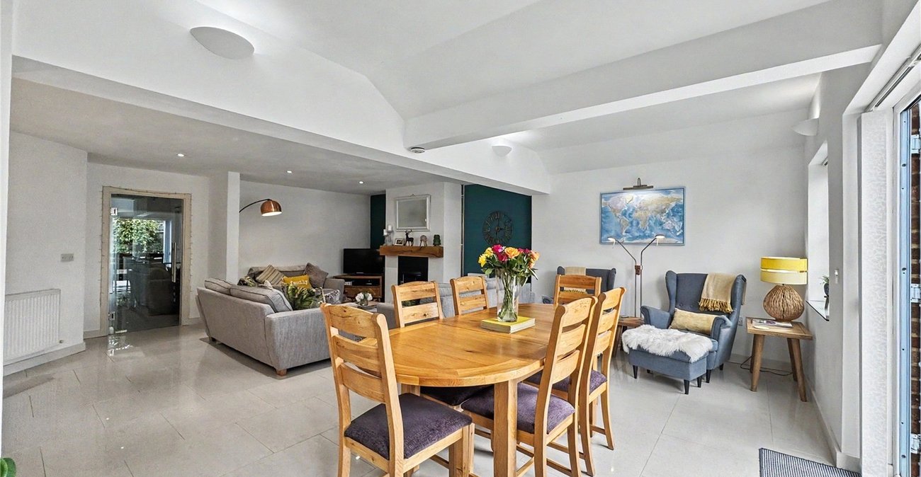 4 bedroom bungalow for sale in Parkwood | Robinson Michael & Jackson