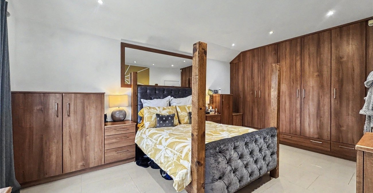 4 bedroom bungalow for sale in Parkwood | Robinson Michael & Jackson