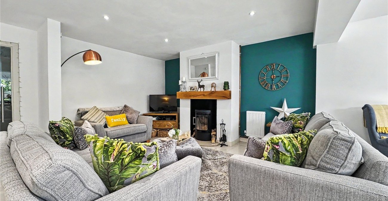 4 bedroom bungalow for sale in Parkwood | Robinson Michael & Jackson