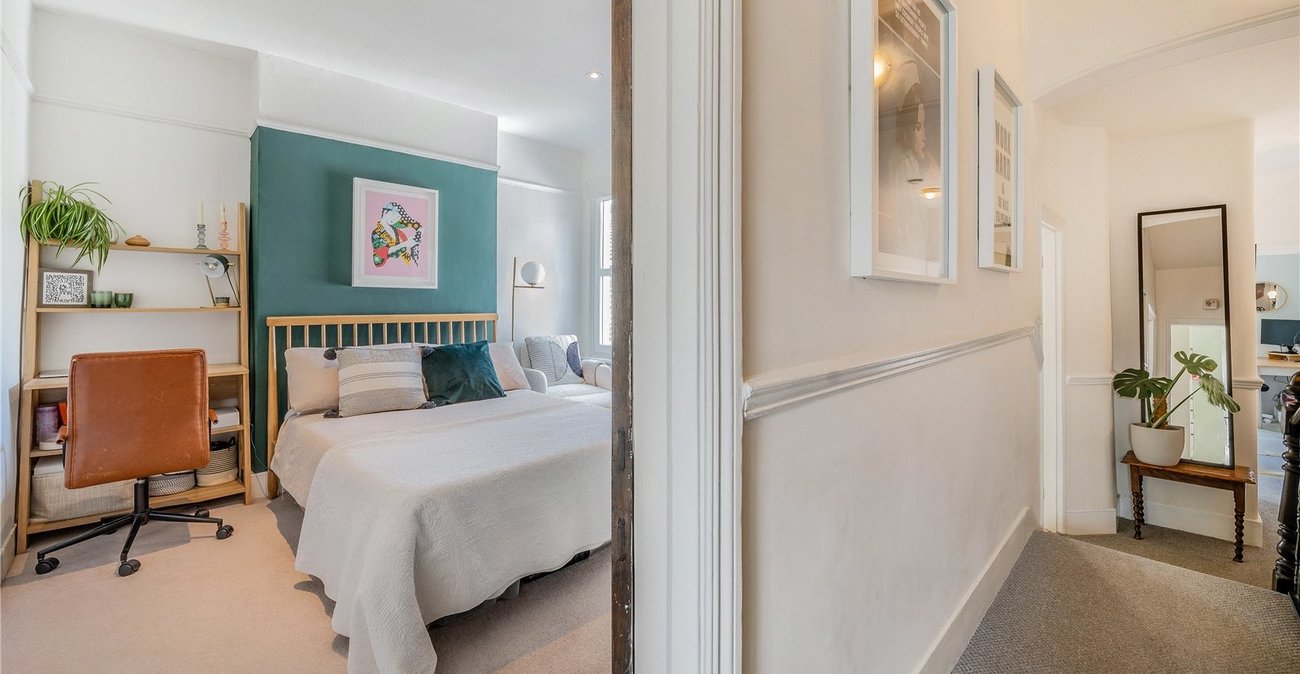 3 bedroom property for sale in Sydenham | Robinson Jackson