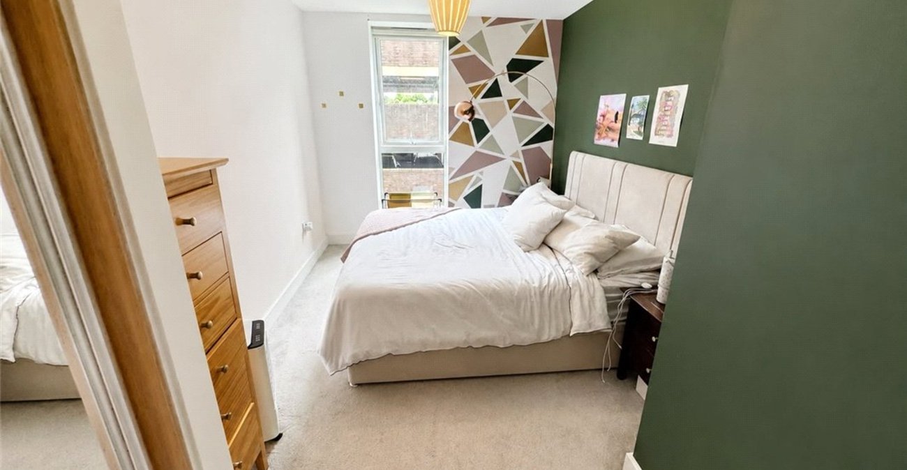 1 bedroom property for sale in Orpington | Robinson Jackson
