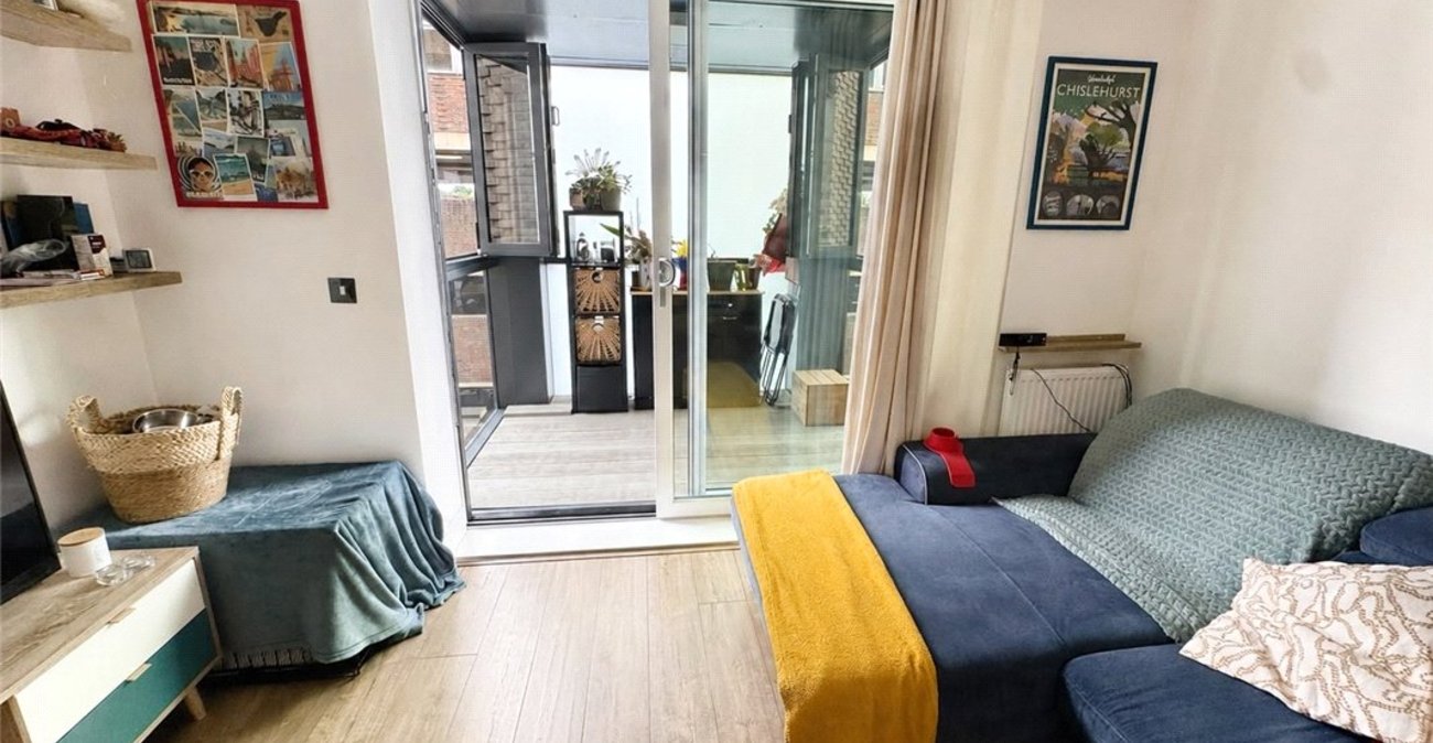 1 bedroom property for sale in Orpington | Robinson Jackson