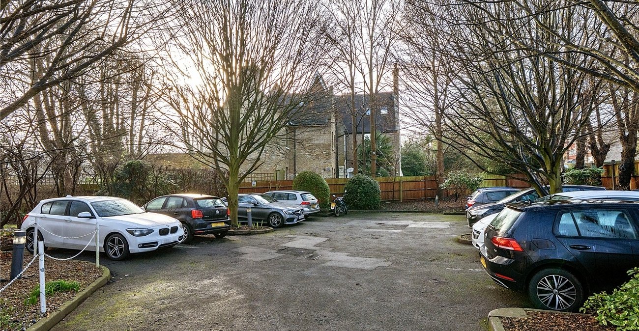 1 bedroom property for sale in Jews Walk | Robinson Jackson