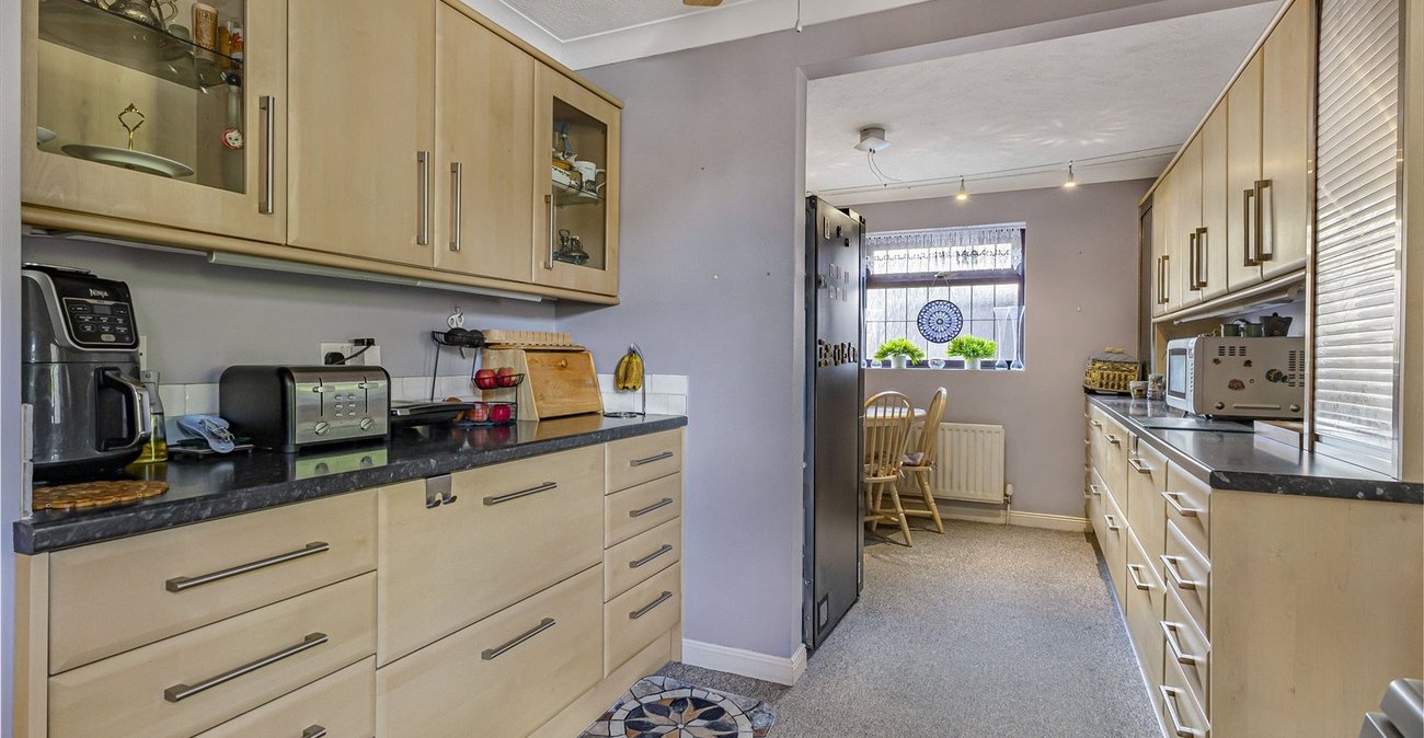 4 bedroom house for sale in Rochester | Robinson Michael & Jackson
